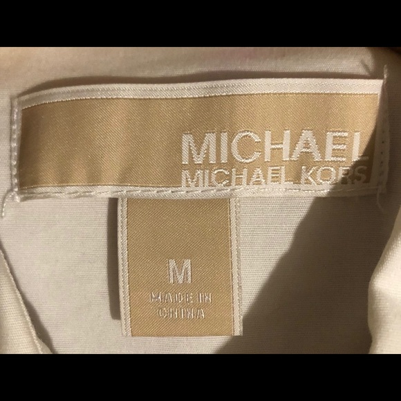 3 for $40 🤩 White Blouse by Micheal Kors - Picture 4 of 4